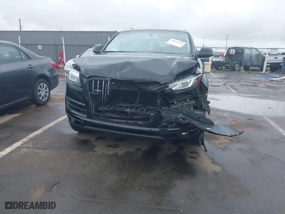 2015 Audi Q7 3.0T Premium Plus with VIN WA1LGAFE3FD024130, listed as a IAAI auction lot 41935105 with 1 mi miles. Bid and sale history available at carsss.com. Image 6.