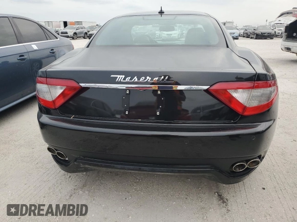 2011 Maserati GranTurismo with VIN ZAM45GLA9B0055576, listed as a Copart auction lot 75262584 with Not provided miles and Non repairable. Bid and sale history available at DreamBid. Image 6.