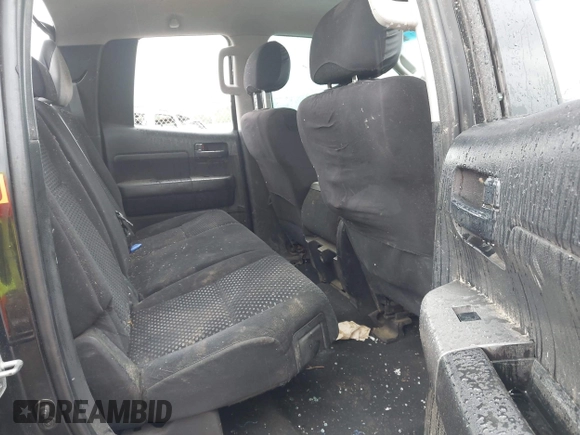 2012 Toyota Tundra z VIN 5TFRM5F15CX040630, wystawiony jako IAAI lot #42213728 z przebiegiem 242 469 mil mil oraz . Historia ofert i sprzedaży dostępna na DreamBid. Obrazek 8.