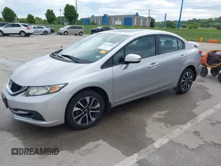 2015 Honda Civic EX z VIN 19XFB2F87FE025510, wystawiony jako IAAI lot #42193484 z przebiegiem 134 923 mil mil oraz . Historia ofert i sprzedaży dostępna na DreamBid. Obrazek 17.