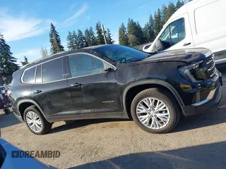 2024 GMC Acadia AWD Elevation z VIN 1GKENNKS0RJ202447, wystawiony jako IAAI lot #41698937 z przebiegiem 11 025 mil mil oraz . Historia ofert i sprzedaży dostępna na DreamBid. Obrazek 13.