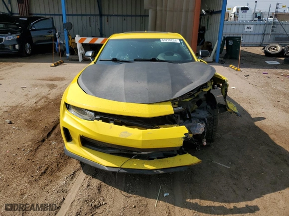 2017 Chevrolet Camaro 2LT with VIN 1G1FC1RS2H0163359, listed as a Copart auction lot 63220234 with 0 mi miles and Salvage Title. Bid and sale history available at carsss.com. Image 5.