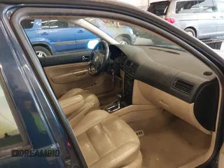 2002 Volkswagen Jetta GLS с VIN 3VWSP69M02M093290, выставлен на аукционе IAAI как лот 42233638 с пробегом 208 561 миль миль и . История ставок и продаж доступна на DreamBid. Изображение 5.