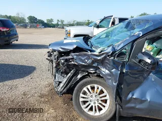 2014 Toyota Sienna XLE with VIN 5TDYK3DCXES524294, listed as a IAAI auction lot 42546467 with 122,257 mi miles and . Bid and sale history available at DreamBid. Image 17.