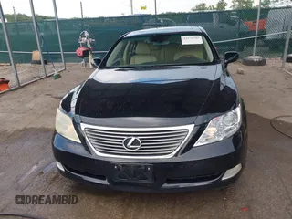 2009 Lexus LS 460 с VIN JTHCL46F495001545, выставлен на аукционе IAAI как лот 42578389 с пробегом 144 432 миль миль и . История ставок и продаж доступна на DreamBid. Изображение 12.