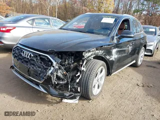 2024 Audi Q5 S line Premium Plus with VIN WA1EAAFY4R2137184, listed as a IAAI auction lot 40832920 with 1,426 mi miles. Bid and sale history available at carsss.com. Image 18.