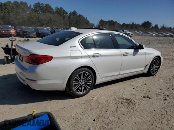2019 BMW 5 Series 530e xDrive with VIN WBAJB1C5XKB377094, listed as a Copart auction lot 49153035 with 53,370 mi miles and Clean title. Bid and sale history available at DreamBid. Image 3.