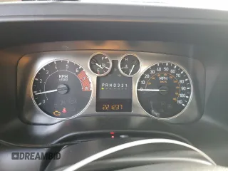 2006 Hummer H3 with VIN 5GTDN136468291730, listed as a Copart auction lot 73011164 with 221,237 mi miles and Salvage Title. Bid and sale history available at carsss.com. Image 9.