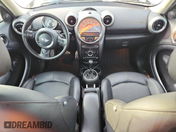 2012 MINI Countryman S z VIN WMWZC3C52CWL81324, wystawiony jako Copart lot #62769105 z przebiegiem 156 902 mil mil oraz Czysty tytuł • Clean title. Historia ofert i sprzedaży dostępna na DreamBid. Obrazek 8.