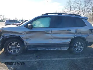 2022 Honda Passport TrailSport with VIN 5FNYF8H61NB000381, listed as a IAAI auction lot 41417954 with 32,753 mi miles and . Bid and sale history available at DreamBid. Image 18.