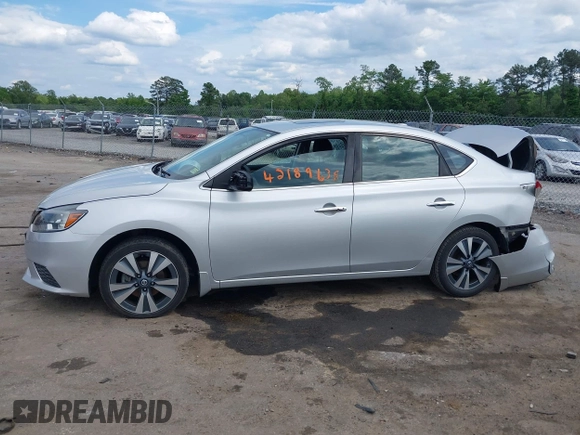 2019 Nissan Sentra SV z VIN 3N1AB7AP4KY431780, wystawiony jako IAAI lot #42189638 z przebiegiem 63 515 mil mil oraz . Historia ofert i sprzedaży dostępna na DreamBid. Obrazek 14.