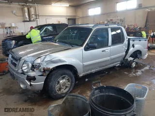 2004 Ford Explorer Sport Trac XLS with VIN 1FMZU77K84UB99207, listed as a IAAI auction lot 41621860 with 126,634 mi miles. Bid and sale history available at carsss.com. Image 18.