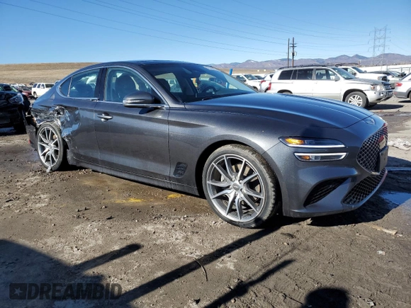 2022 Genesis G70 2.0T z VIN KMTG34TA5NU085937, wystawiony jako Copart lot #47049485 z przebiegiem 25 470 mil mil oraz Szkoda całkowita • Salvage title. Historia ofert i sprzedaży dostępna na DreamBid. Obrazek 4.