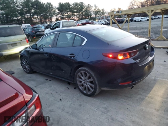 2021 Mazda 3 Select with VIN 3MZBPBBMXMM204787, listed as a Copart auction lot 82631024 with 19,031 mi miles and Salvage Title. Bid and sale history available at carsss.com. Image 2.