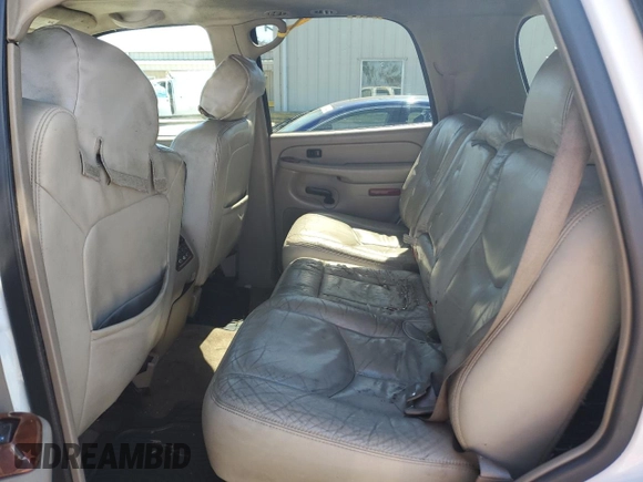 2004 GMC Yukon SLE with VIN 1GKEK13T54J168734, listed as a Copart auction lot 71235204 with 174,429 mi miles and Salvage Title. Bid and sale history available at carsss.com. Image 11.