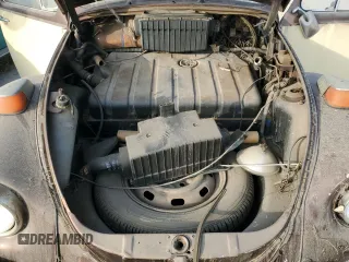 1972 Volkswagen Beetle with VIN 1122600406, listed as a Copart auction lot 87425164 with 104,925 mi miles and Clean Title. Bid and sale history available at DreamBid. Image 11.