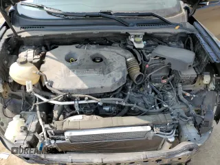 2018 Lincoln MKC Reserve with VIN 5LMTJ3DH6JUL00558, listed as a Copart auction lot 70402484 with 72,608 mi miles and Salvage title. Bid and sale history available at DreamBid. Image 12.