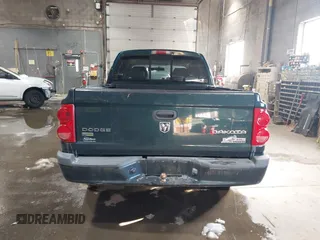2011 Ram Dakota Bighorn/Lonestar with VIN 1D7RW3GP4BS636444, listed as a IAAI auction lot 41588605 with 119,173 mi miles. Bid and sale history available at carsss.com. Image 16.