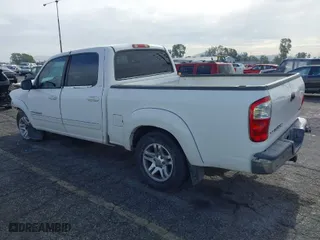 2005 Toyota Tundra SR5 with VIN 5TBET34115S469628, listed as a IAAI auction lot 40945137 with 1 mi miles. Bid and sale history available at carsss.com. Image 3.