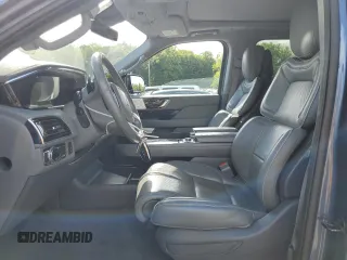 2019 Lincoln Navigator Reserve z VIN 5LMJJ2LT7KEL14794, wystawiony jako Copart lot #58186585 z przebiegiem 93 492 mil mil oraz Szkoda całkowita • Salvage title. Historia ofert i sprzedaży dostępna na DreamBid. Obrazek 7.