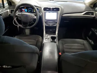 2017 Ford Fusion SE z VIN 3FA6P0H7XHR328227, wystawiony jako Copart lot #59386695 z przebiegiem 129 143 mil mil oraz Nie do naprawy • Non repairable. Historia ofert i sprzedaży dostępna na DreamBid. Obrazek 8.