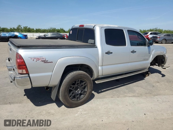 2007 Toyota Tacoma PreRunner z VIN 5TEJU62N37Z399808, wystawiony jako Copart lot #56256125 z przebiegiem 175 093 mil mil oraz Szkoda całkowita • Salvage title. Historia ofert i sprzedaży dostępna na DreamBid. Obrazek 3.