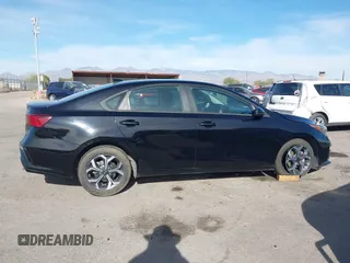 2021 Kia Forte LXS with VIN 3KPF24AD1ME335813, listed as a IAAI auction lot 41062537 with 111,491 mi miles. Bid and sale history available at carsss.com. Image 14.