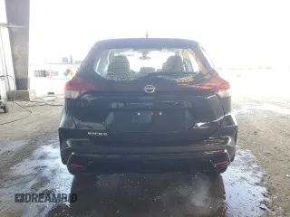 2024 Nissan Kicks S z VIN 3N1CP5BVXRL517467, wystawiony jako Copart lot #51703825 z przebiegiem 15 918 mil mil oraz Szkoda całkowita • Salvage title. Historia ofert i sprzedaży dostępna na DreamBid. Obrazek 6.