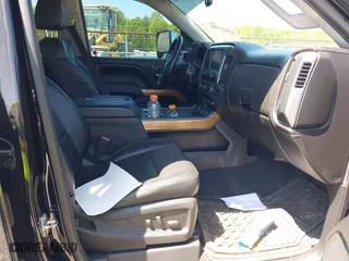 2015 Chevrolet Silverado 1500 LTZ with VIN 3GCUKSEC1FG343060, listed as a IAAI auction lot 42043989 with 157,645 mi miles. Bid and sale history available at carsss.com. Image 5.