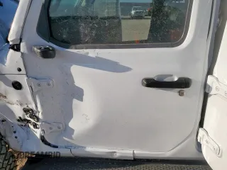 2023 Jeep Gladiator Texas Trail z VIN 1C6HJTAGXPL571931, wystawiony jako Copart lot #57955995 z przebiegiem 25 611 mil mil oraz Szkoda całkowita • Salvage title. Historia ofert i sprzedaży dostępna na DreamBid. Obrazek 7.