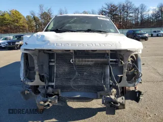 2022 Ford F-350 XL z VIN 1FT8W3BN8NEE87423, wystawiony jako Copart lot #84142464 z przebiegiem 42 202 mil mil oraz Szkoda całkowita • Salvage title. Historia ofert i sprzedaży dostępna na DreamBid. Obrazek 5.