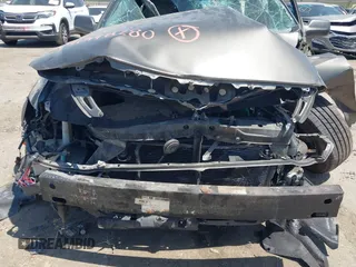 2004 Toyota Avalon XL z VIN 4T1BF28B24U345341, wystawiony jako IAAI lot #41998280 z przebiegiem Nie podano mil oraz . Historia ofert i sprzedaży dostępna na DreamBid. Obrazek 6.