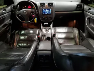 2006 Volkswagen Jetta 1.9L TDI z VIN 3VWST71KX6M711152, wystawiony jako Copart lot #57435505 z przebiegiem 209 511 mil mil oraz Nie do naprawy • Non repairable. Historia ofert i sprzedaży dostępna na DreamBid. Obrazek 8.