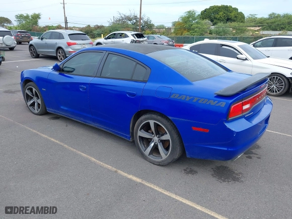 2013 Dodge Charger RT Max with VIN 2C3CDXCT6DH715161, listed as a IAAI auction lot 41831964 with 121,077 mi miles. Bid and sale history available at carsss.com. Image 3.
