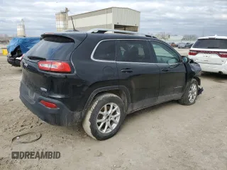 2018 Jeep Cherokee Latitude Plus with VIN 1C4PJMLX6JD515882, listed as a Copart auction lot 46946445 with 106,113 mi miles and Salvage Title. Bid and sale history available at DreamBid. Image 3.