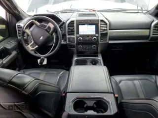 2019 Ford F-450 XL с VIN 1FT8W4DT6KEG37025, выставлен на аукционе Copart как лот 51177235 с пробегом 163 262 миль миль и Списание • Salvage title. История ставок и продаж доступна на DreamBid. Изображение 8.