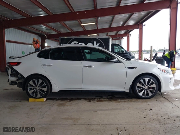 2017 Kia Optima SX with VIN 5XXGW4L2XHG136843, listed as a IAAI auction lot 41806606 with 157,899 mi miles. Bid and sale history available at carsss.com. Image 13.