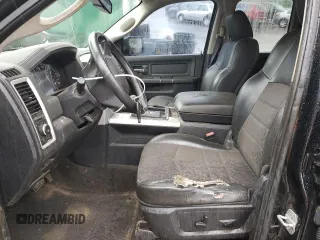 2012 Ram 1500 Sport z VIN 1C6RD7HT0CS345113, wystawiony jako Copart lot #56533355 z przebiegiem 146 767 mil mil oraz Szkoda całkowita • Salvage title. Historia ofert i sprzedaży dostępna na DreamBid. Obrazek 7.