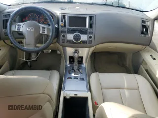 2008 Infiniti FX z VIN JNRAS08U18X100309, wystawiony jako Copart lot #82157174 z przebiegiem 165 983 mil mil oraz Szkoda całkowita • Salvage title. Historia ofert i sprzedaży dostępna na DreamBid. Obrazek 8.