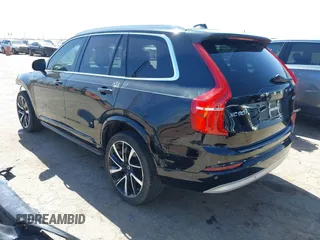 2022 Volvo XC90 Momentum with VIN YV4A22PK5N1809624, listed as a IAAI auction lot 41739824 with 105,778 mi miles. Bid and sale history available at carsss.com. Image 3.