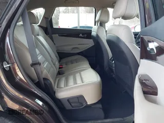 2016 Kia Sorento EX with VIN 5XYPHDA12GG020664, listed as a IAAI auction lot 41476594 with 111,892 mi miles and . Bid and sale history available at DreamBid. Image 8.