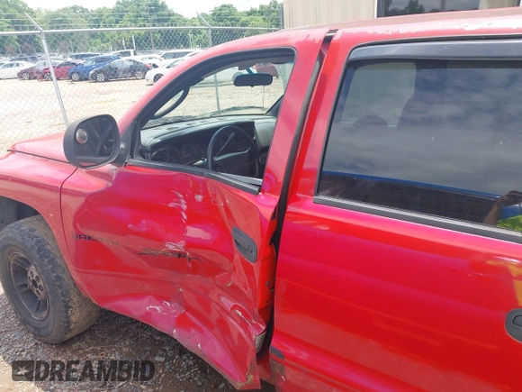 2000 Dodge Dakota Sport with VIN 1B7GL2AN7YS607119, listed as a IAAI auction lot 42377808 with 287,892 mi miles and . Bid and sale history available at DreamBid. Image 6.