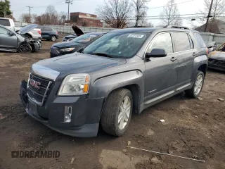2011 GMC Terrain SLT-1 with VIN 2CTFLVEC2B6392883, listed as a Copart auction lot 52331505 with 186,855 mi miles and Salvage title. Bid and sale history available at DreamBid. Image 1.