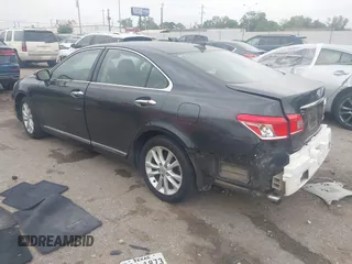 2011 Lexus ES with VIN JTHBK1EG4B2428612, listed as a IAAI auction lot 41950190 with 183,736 mi miles. Bid and sale history available at carsss.com. Image 3.