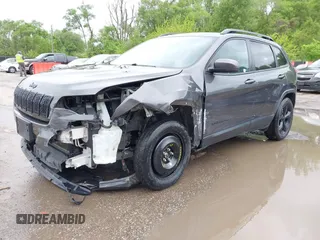 2019 Jeep Cherokee Latitude Plus с VIN 1C4PJMLB2KD328371, выставлен на аукционе IAAI как лот 42143737 с пробегом 98 417 миль миль и . История ставок и продаж доступна на DreamBid. Изображение 2.
