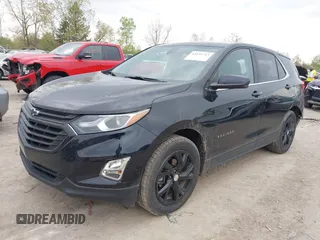 2020 Chevrolet Equinox LT z VIN 2GNAXKEV3L6100175, wystawiony jako IAAI lot #42151713 z przebiegiem 56 603 mil mil oraz . Historia ofert i sprzedaży dostępna na DreamBid. Obrazek 2.