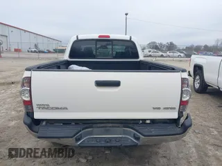 2011 Toyota Tacoma with VIN 5TFUU4EN1BX017921, listed as a IAAI auction lot 41500421 with 75,252 mi miles. Bid and sale history available at carsss.com. Image 16.