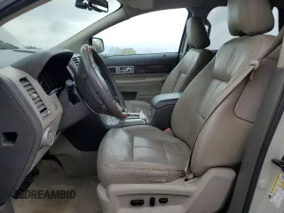 2007 Lincoln MKX z VIN 2LMDU68C07BJ35947, wystawiony jako Copart lot #51804485 z przebiegiem 182 536 mil mil oraz Szkoda całkowita • Salvage title. Historia ofert i sprzedaży dostępna na DreamBid. Obrazek 7.