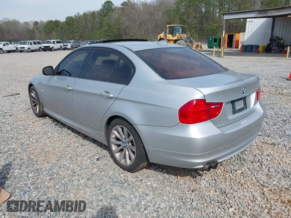 2011 BMW 3 Series 328i with VIN WBAPH7G59BNN05247, listed as a IAAI auction lot 41806543 with 174,944 mi miles. Bid and sale history available at carsss.com. Image 3.