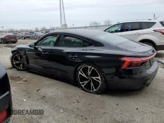 2024 Audi e-tron GT Premium Plus z VIN WAUCJBFW6R7001964, wystawiony jako Copart lot #44019705 z przebiegiem Nie podano mil oraz Czysty tytuł • Clean title. Historia ofert i sprzedaży dostępna na DreamBid. Obrazek 2.